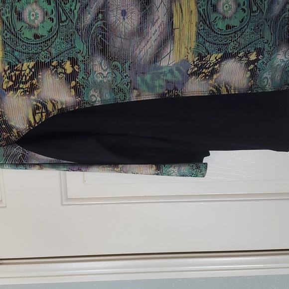 TRAVEL ELEGANCE 90% VISCOSE, 10% SPANDEX, TOP SIZE 1X - Picture 4 of 5